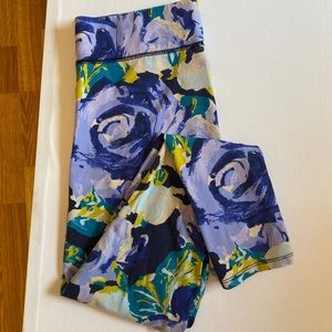 Aerie Purple Floral Hi-Rise Leggings